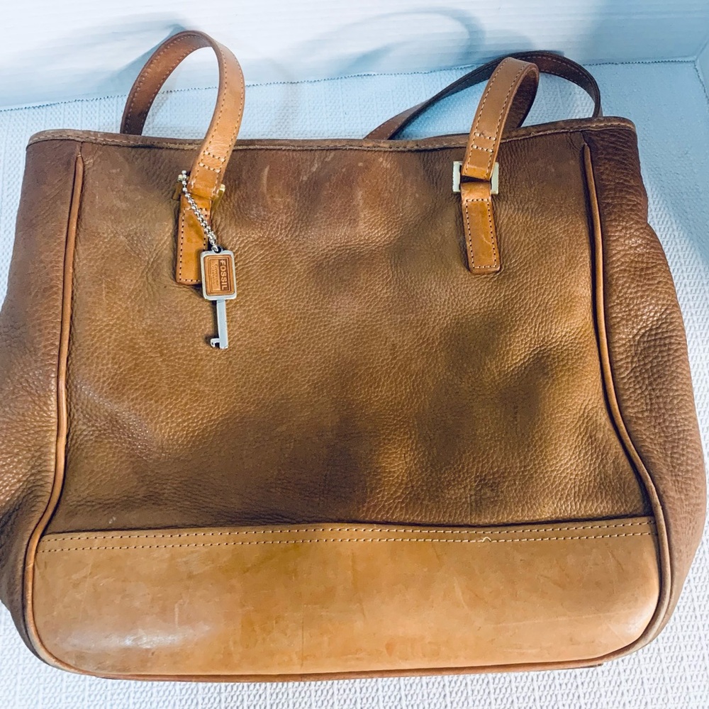 Women’s fossil bag